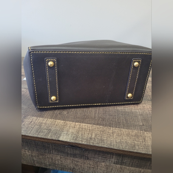 Dooney & Bourke Shoulder Tote Bucket - Picture 4 of 5